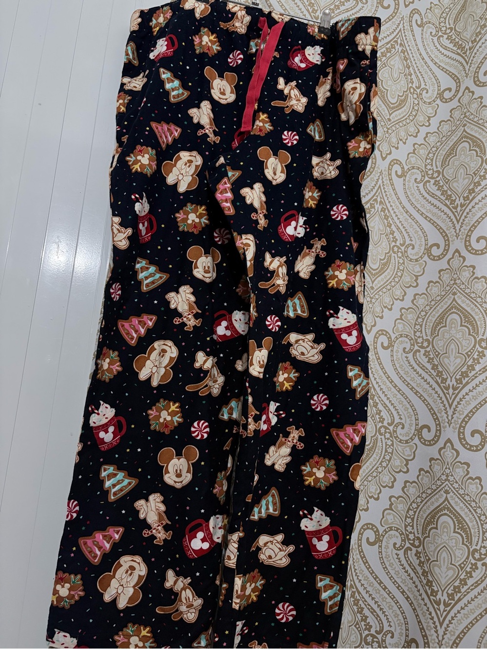 Old Navy Black Holiday Character Pajama Bottoms with Red Accents